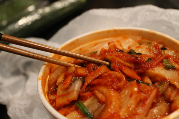 Неоспоримая польза: 5 причин, почему нужно есть ферментированные продукты