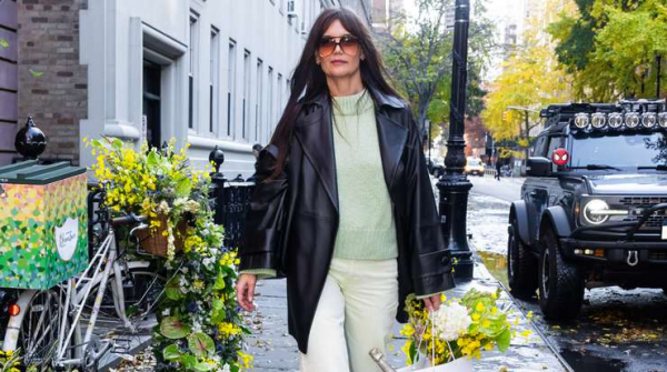 Фисташковый цвет: с чем и как носить весной 2025 – 7 советов стилиста