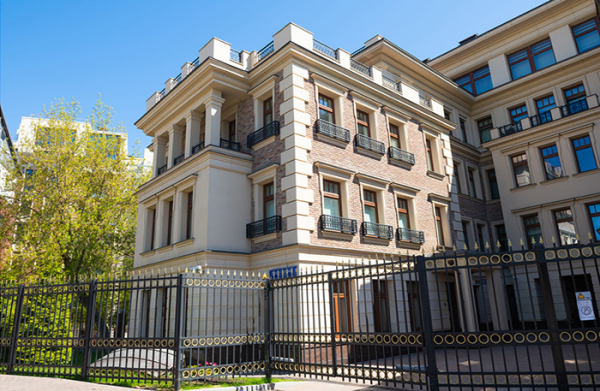 Столичное жилье немассового спроса: десятилетие движения от рынка продавца к рынку покупателя Столичное жилье немассового спроса: десятилетие движения от рынка продавца к рынку покупателя