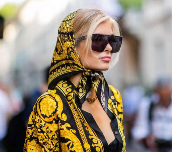 Дерзость, романтика, практичность: тренды весенних головных уборов Дерзость, романтика, практичность: тренды весенних головных уборов