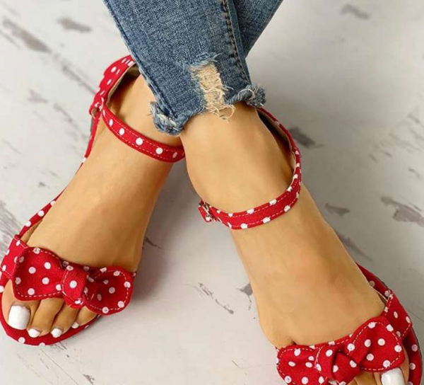 Принцесса на горошине: как носить весной этот принт — 5 советов стилиста Принцесса на горошине: как носить весной этот принт — 5 советов стилиста