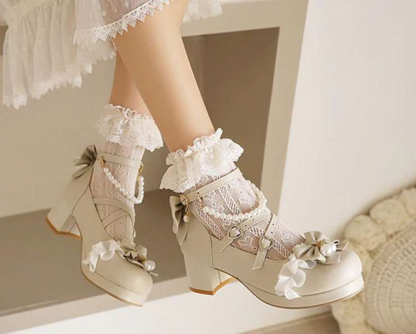 Прощай, тихая роскошь — салют, рококо: тренды весны Прощай, тихая роскошь — салют, рококо: тренды весны