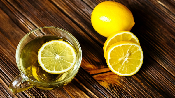 Польза лимона для организма, и что будет, если каждый день съедать по 1 дольке Польза лимона для организма, и что будет, если каждый день съедать по 1 дольке