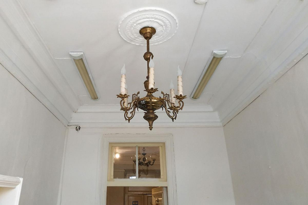 Усадьбы со львом и грифоном в центре Москвы признали памятниками культуры