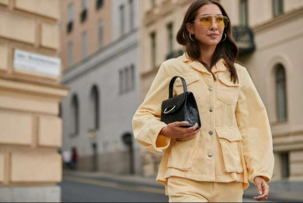 Актуальное ретро: как и с чем носить вельвет, 5 советов стилиста Актуальное ретро: как и с чем носить вельвет, 5 советов стилиста