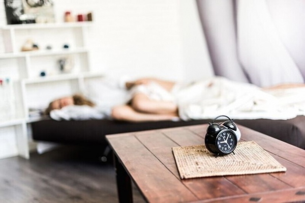 Какие секреты помогут перестать откладывать будильник по утрам Какие секреты помогут перестать откладывать будильник по утрам