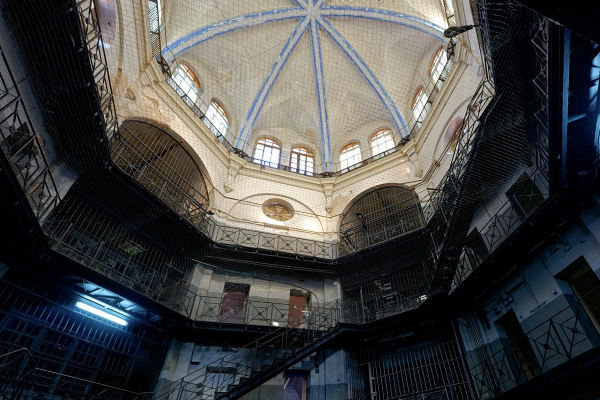 «Кресты» проданы: как выглядит знаменитая тюрьма до реконструкции «Кресты» проданы: как выглядит знаменитая тюрьма до реконструкции