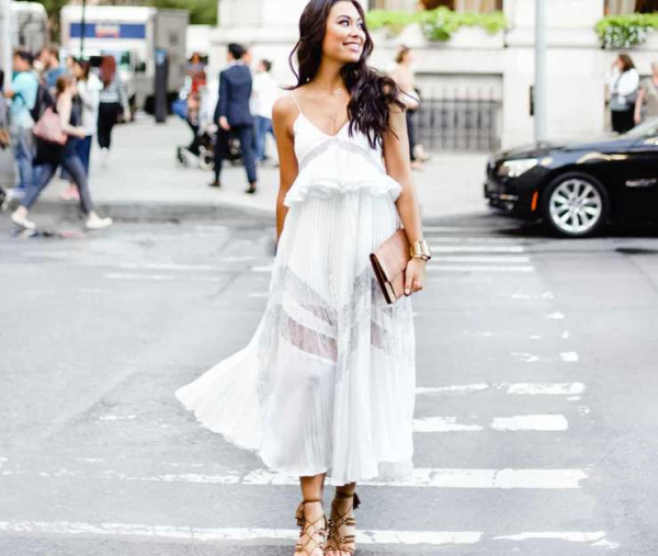 Как выбирать одежду высоким женщинам с широкими плечами: 5 советов стилиста Как выбирать одежду высоким женщинам с широкими плечами: 5 советов стилиста