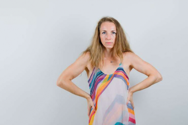 В 45+ эти вещи носить глупо: топ−3 антитренда, которые так и манят женщин В 45+ эти вещи носить глупо: топ−3 антитренда, которые так и манят женщин