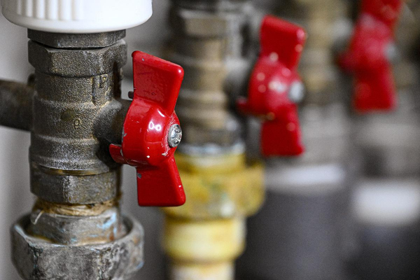 Что входит в обязанности управляющей компании в многоквартирном доме Что входит в обязанности управляющей компании в многоквартирном доме