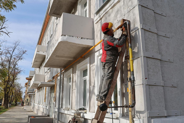 Что входит в обязанности управляющей компании в многоквартирном доме Что входит в обязанности управляющей компании в многоквартирном доме