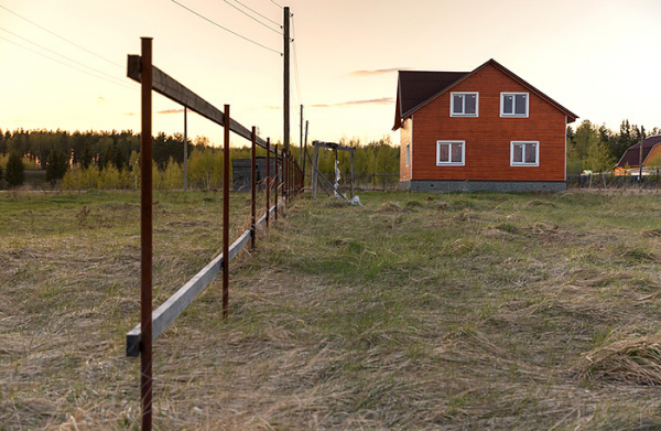 Первомайский сюрприз: земельный «тариф на выкуп» в Подмосковье увеличен в 20 раз Первомайский сюрприз: земельный «тариф на выкуп» в Подмосковье увеличен в 20 раз