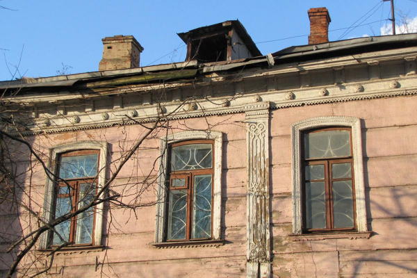 Четыре деревянных особняка XIX века в Москве признаны домами-памятниками