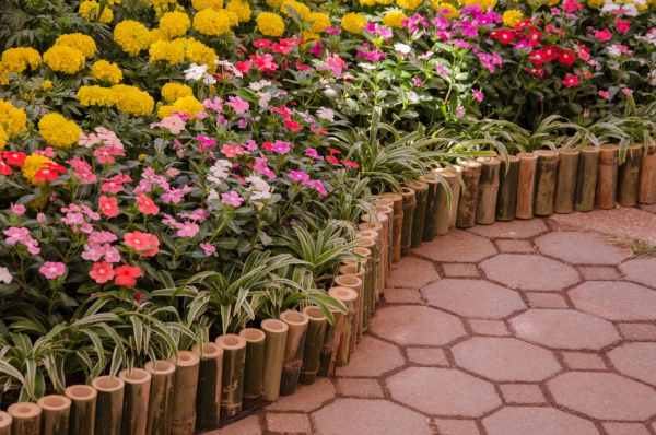 Заборчик для клумбы своими руками: 10 идей Заборчик для клумбы своими руками: 10 идей