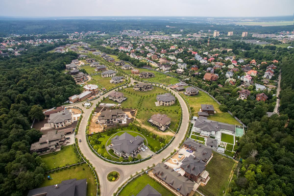 Как изменилась архитектура элитных коттеджей: хай-тек и зимние сады Как изменилась архитектура элитных коттеджей: хай-тек и зимние сады