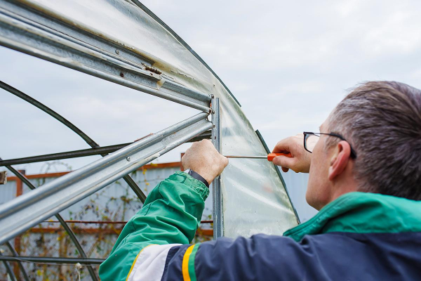 Россияне назвали главные препятствия для начала ремонта на даче