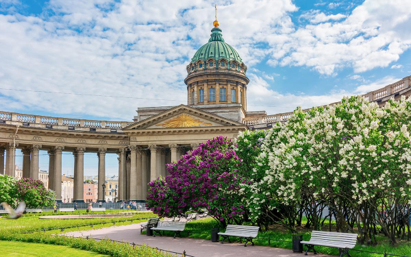 Куда москвичи поедут на майские праздники в 2025 году Куда москвичи поедут на майские праздники в 2025 году