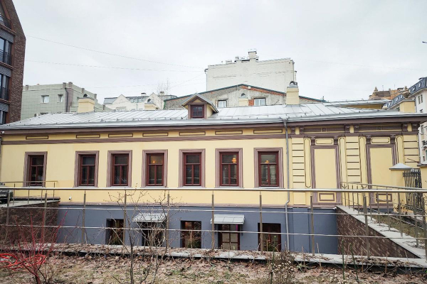 Четыре деревянных особняка XIX века в Москве признаны домами-памятниками