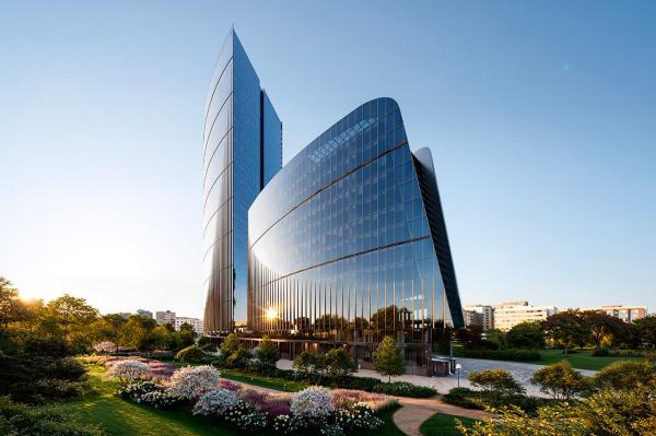 Кермен Мастиев — о том, зачем MR создает MR Office