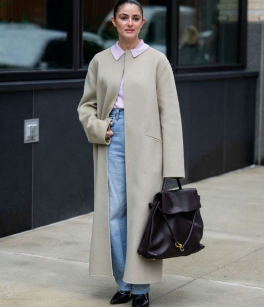 Между женственностью и строгостью: как одеваться в офис, тренды сезона