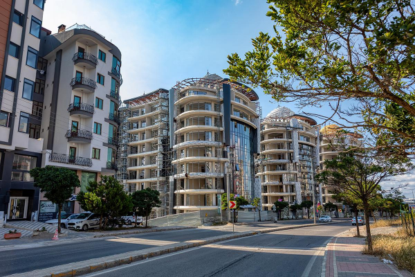 Комфорт и гражданство: почему жилье в Турции все еще популярно у россиян Комфорт и гражданство: почему жилье в Турции все еще популярно у россиян