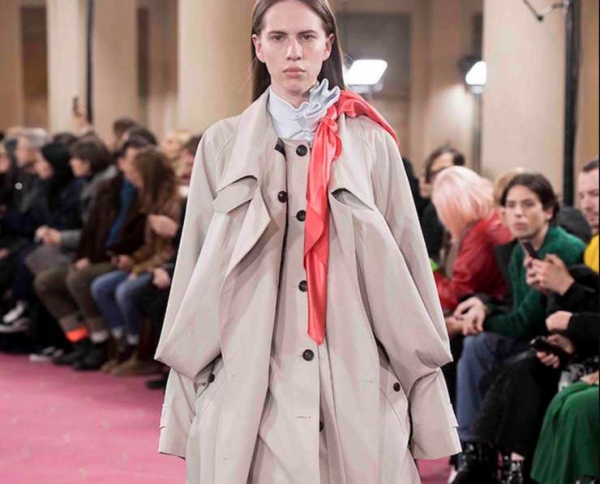 Меньше суеты — больше шика: философия lazy luxury в одежде