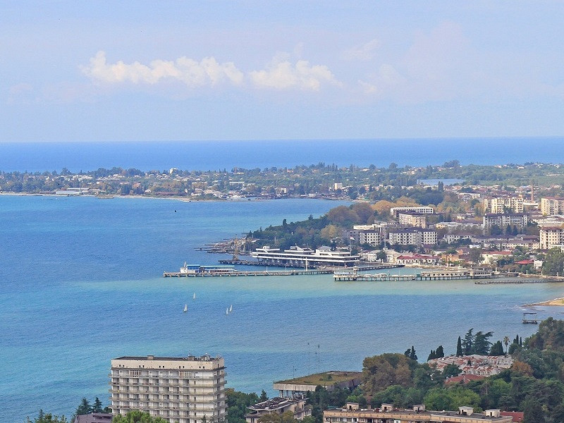 Между Петербургом и Абхазией запустят прямые рейсы