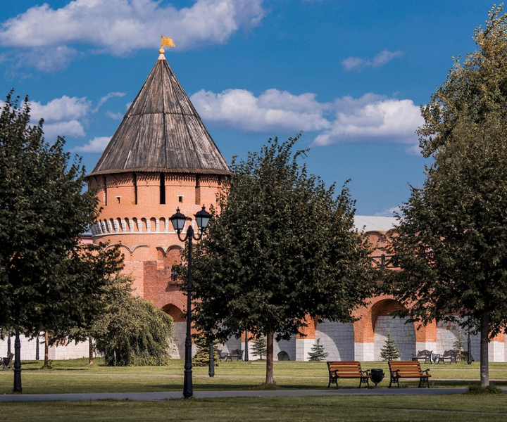 Стало известно, куда россияне отправятся осенью